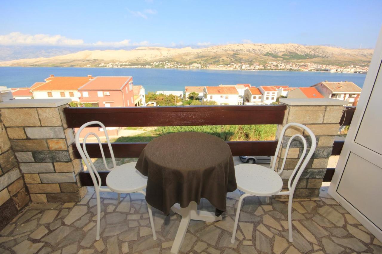 Apartments With A Parking Space Pag - 9388 Pag Town Dış mekan fotoğraf
